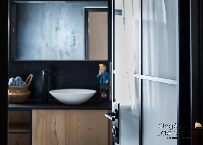 La Luciole Urbain A En Famenne 度假居 马尔什昂法梅讷