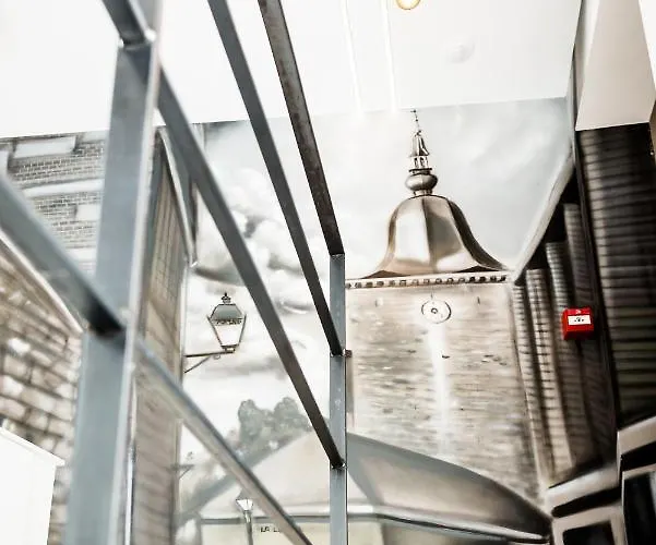 La Luciole Urbain A En Famenne * 马尔什昂法梅讷